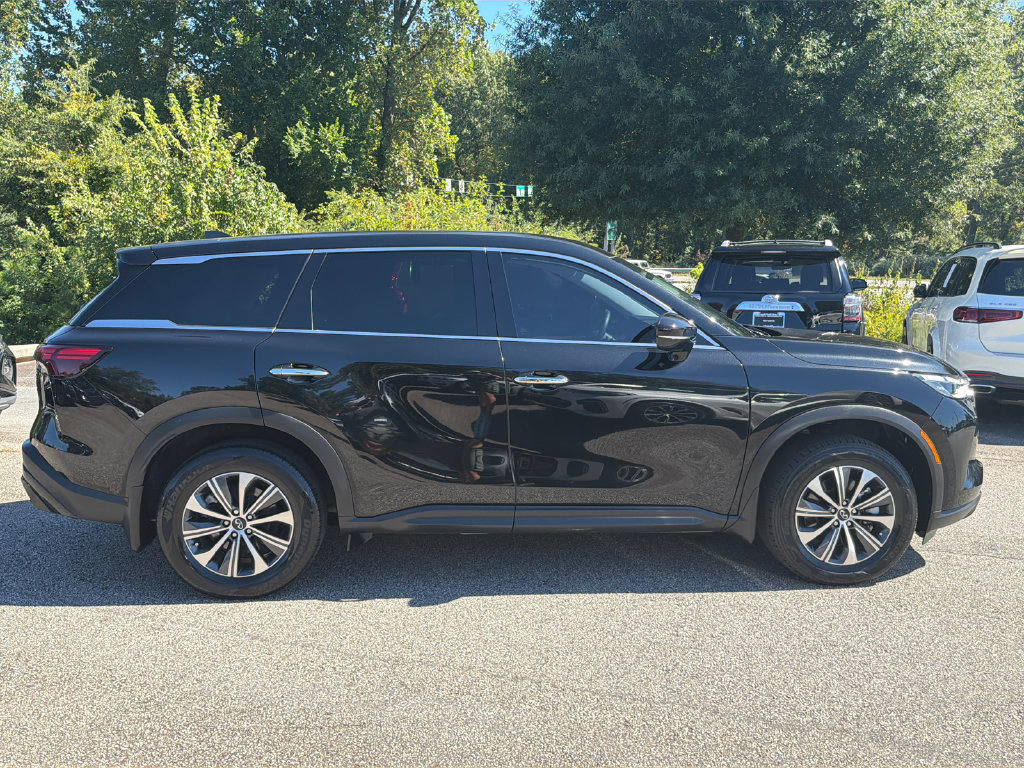 Used 2023 INFINITI QX60 Pure FWD image 8