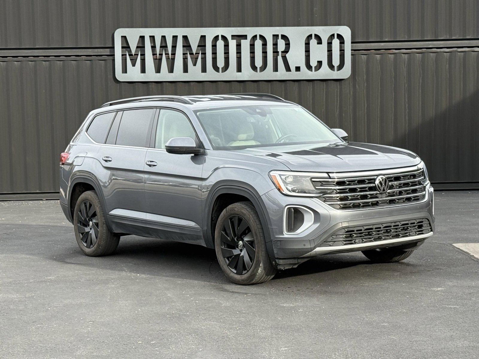 Used 2024 Volkswagen Atlas SE