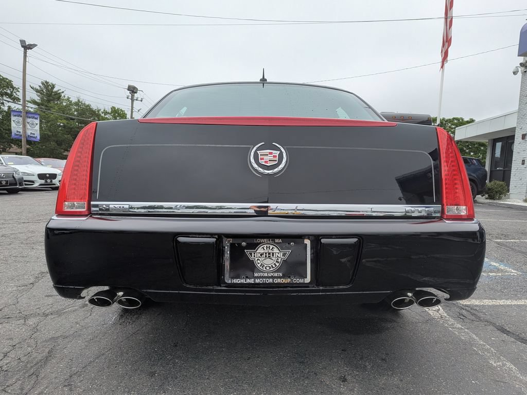 Used 2007 Cadillac DTS FWD image 9
