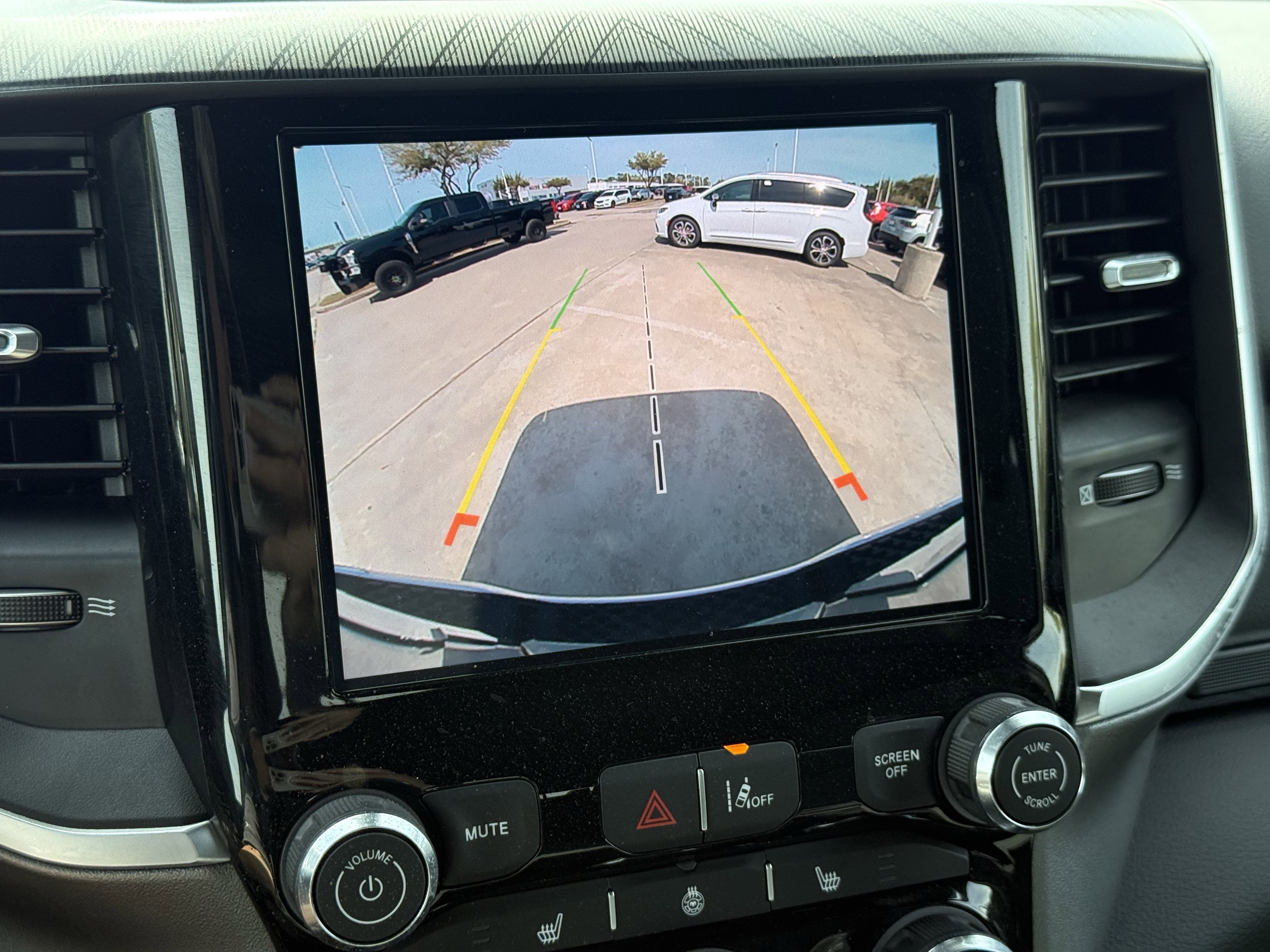 Used 2025 RAM 1500 Big Horn image 22