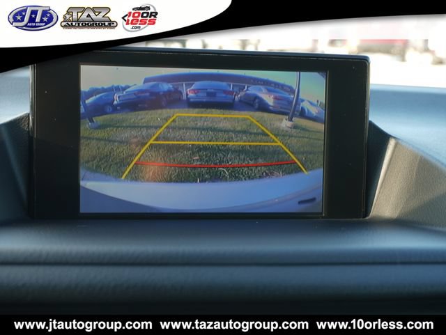 Used 2015 Lexus CT 200h w/ Navigation Package FWD image 16