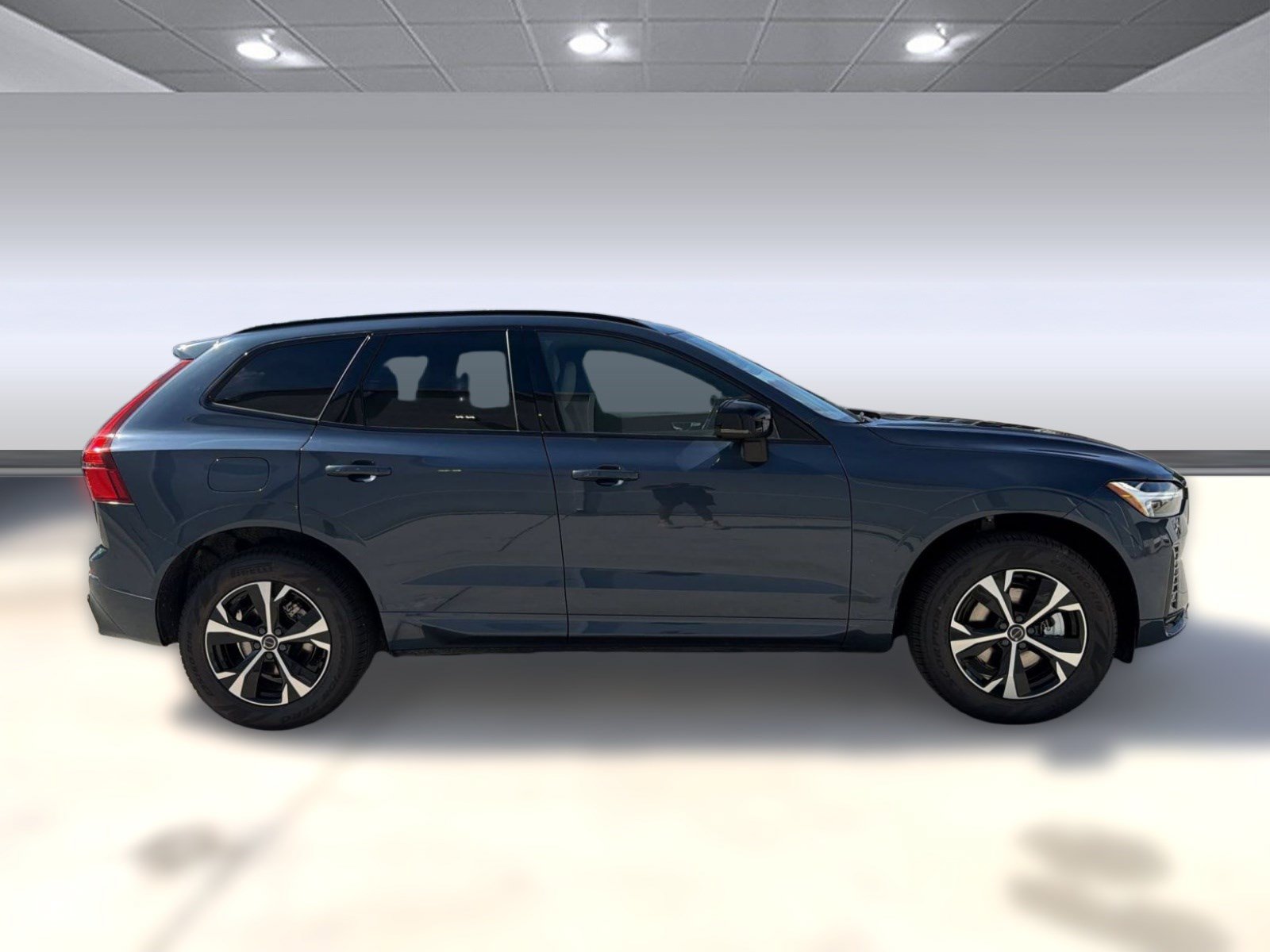 New 2026 Volvo XC60 B5 Core w/ Climate Package AWD/4WD image 8