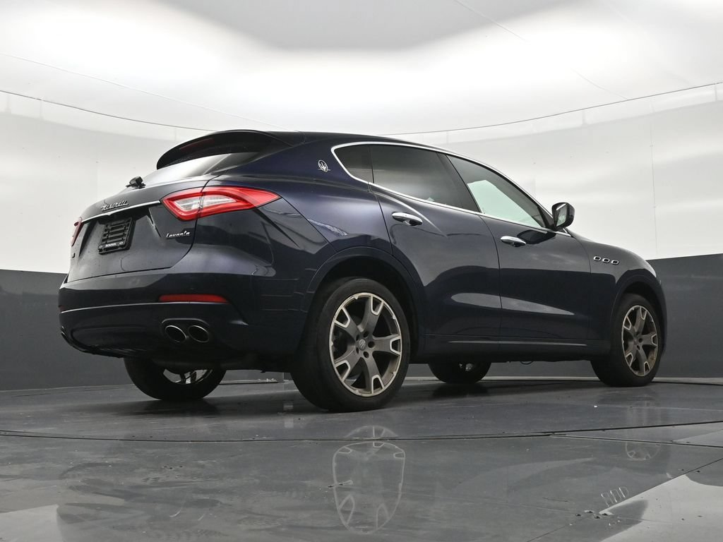 Used 2019 Maserati Levante AWD/4WD image 26