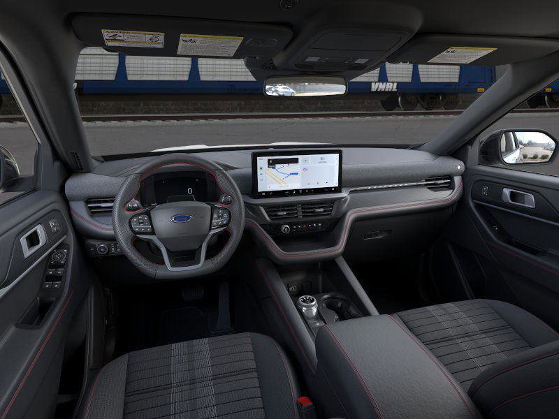 New 2026 Ford Explorer ST-Line w/ ST-Line Street Pack image 9