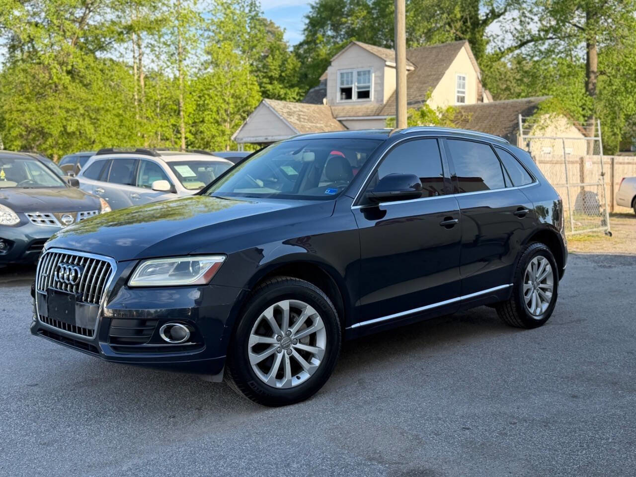 Used 2013 Audi Q5 2.0T Premium w/ Lighting Pkg AWD/4WD image 3
