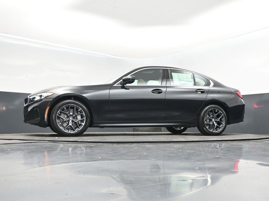 New 2026 BMW 330i Sedan w/ Convenience Package image 39