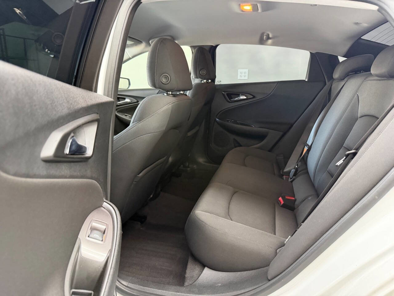 Used 2022 Chevrolet Malibu RS FWD image 20