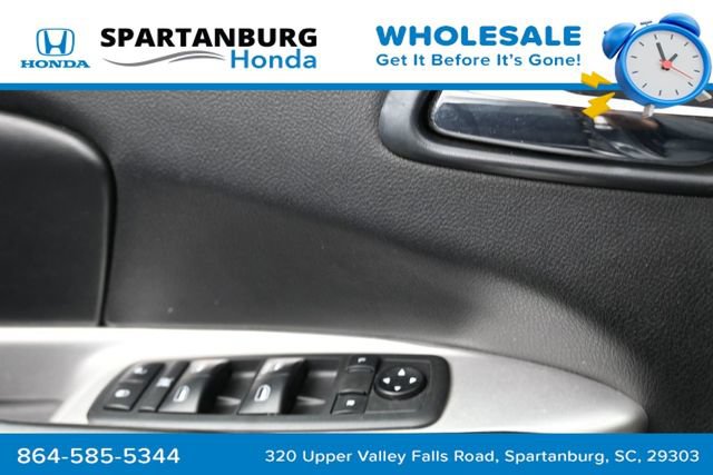 Used 2018 Dodge Journey SXT FWD image 14