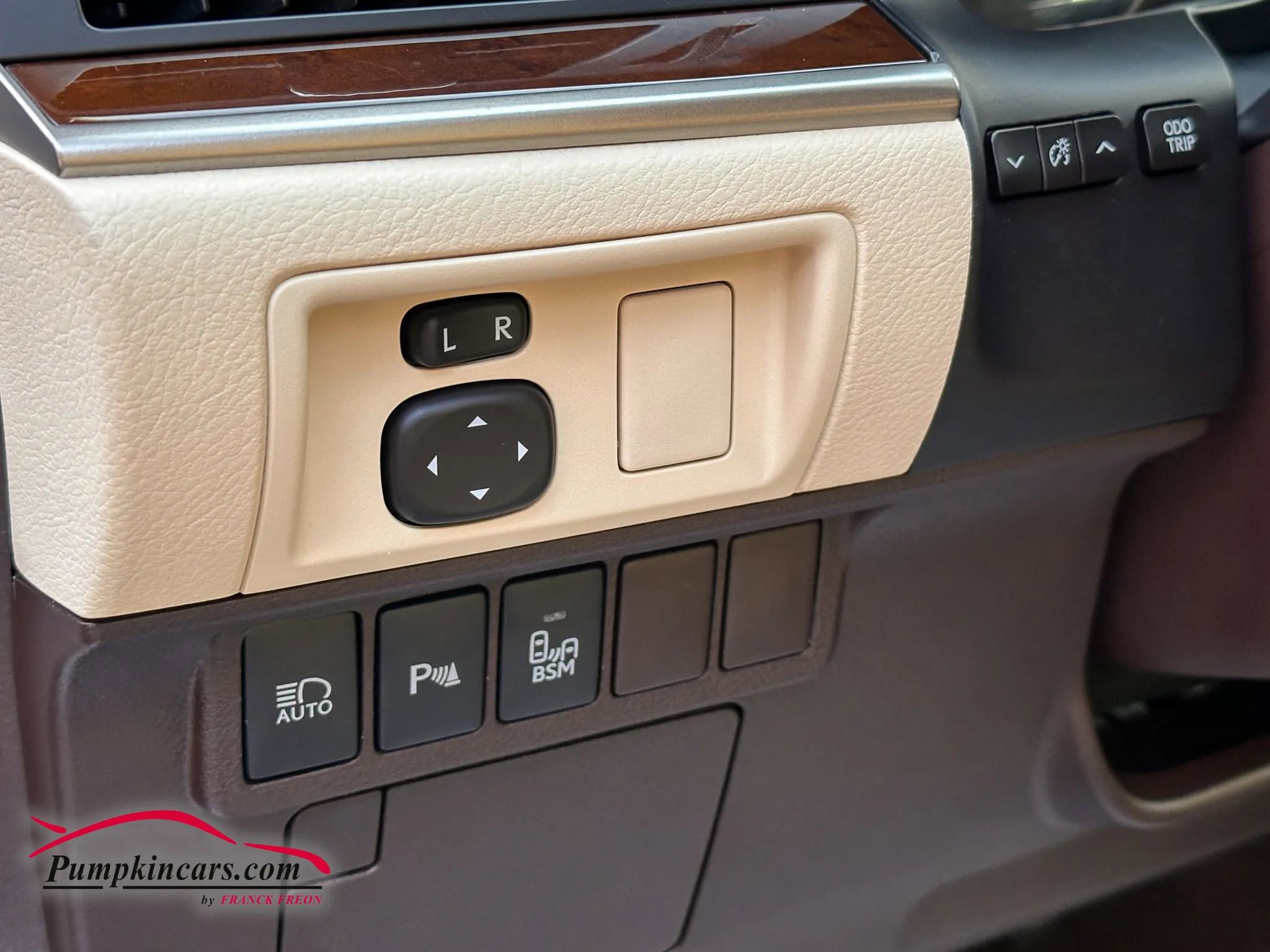 Used 2018 Lexus ES 350 ES 350 Sedan 4D w/ Navigation System Package image 28