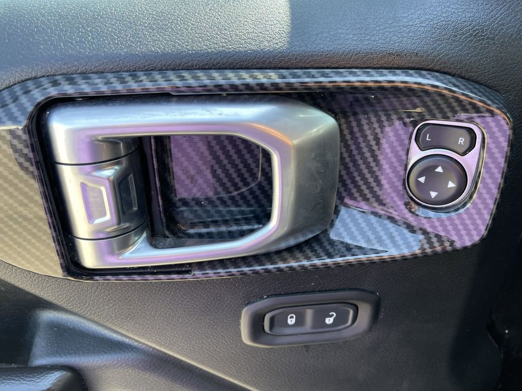 Used 2020 Jeep Wrangler Unlimited Sport AWD/4WD image 13