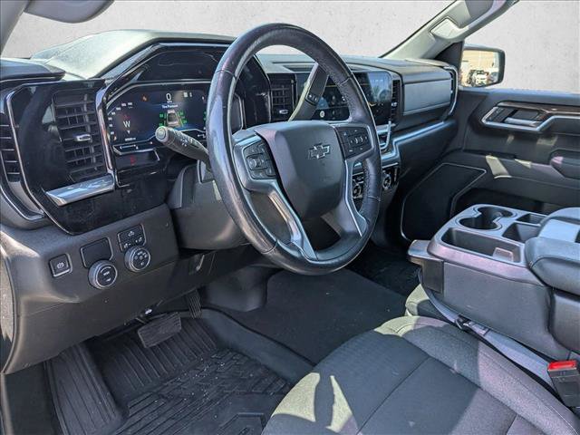 Used 2022 Chevrolet Silverado 1500 RST RWD image 9