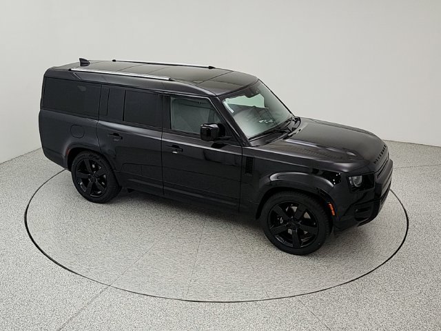New 2026 Land Rover Defender 130 V8 AWD/4WD image 15