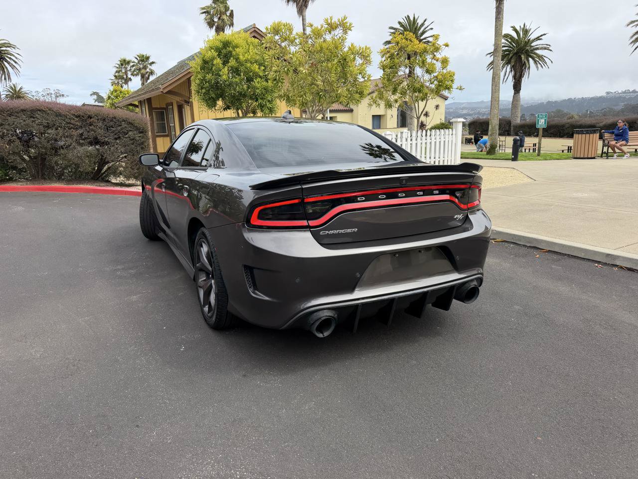 Used 2019 Dodge Charger R/T w/ Driver Confidence Group RWD image 7