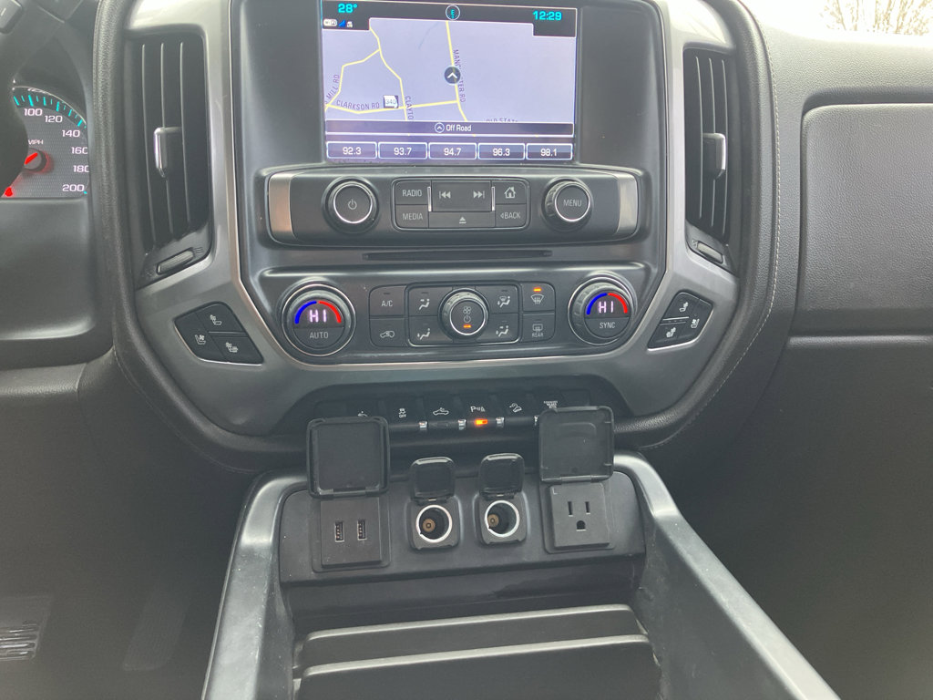 Used 2018 Chevrolet Silverado 2500 LTZ image 21
