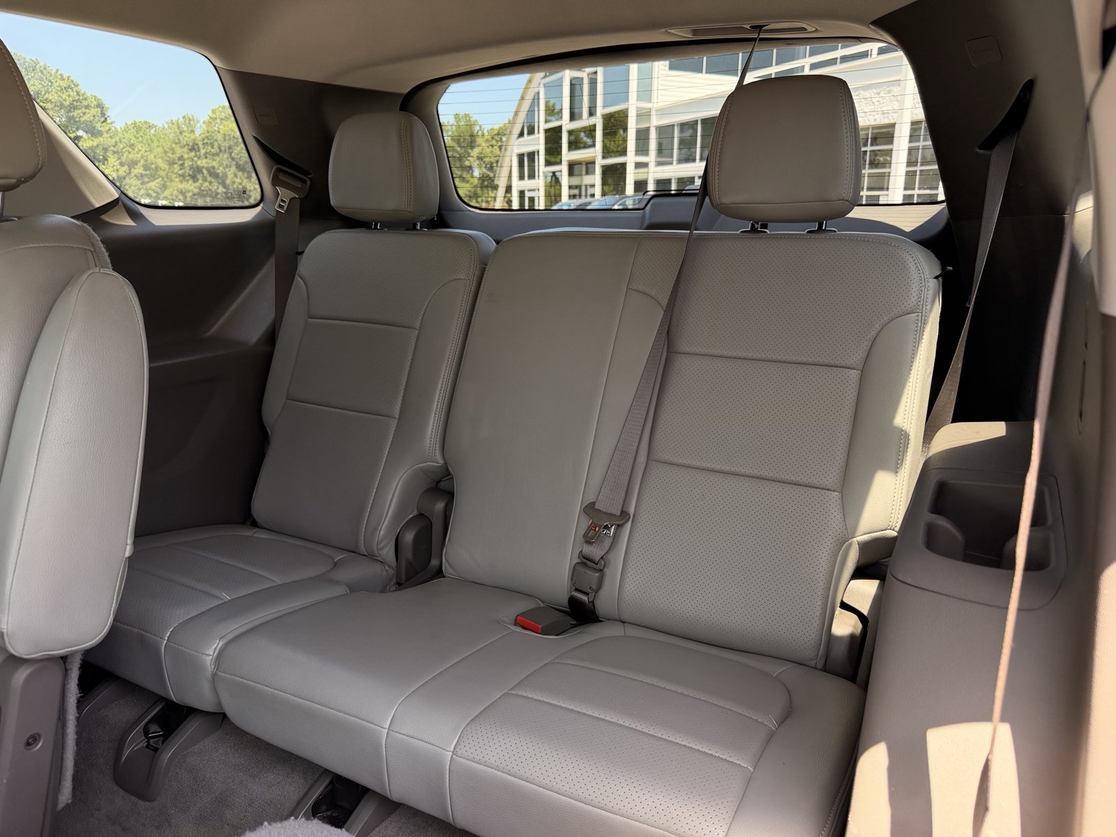 Used 2019 Chevrolet Traverse LT FWD image 28