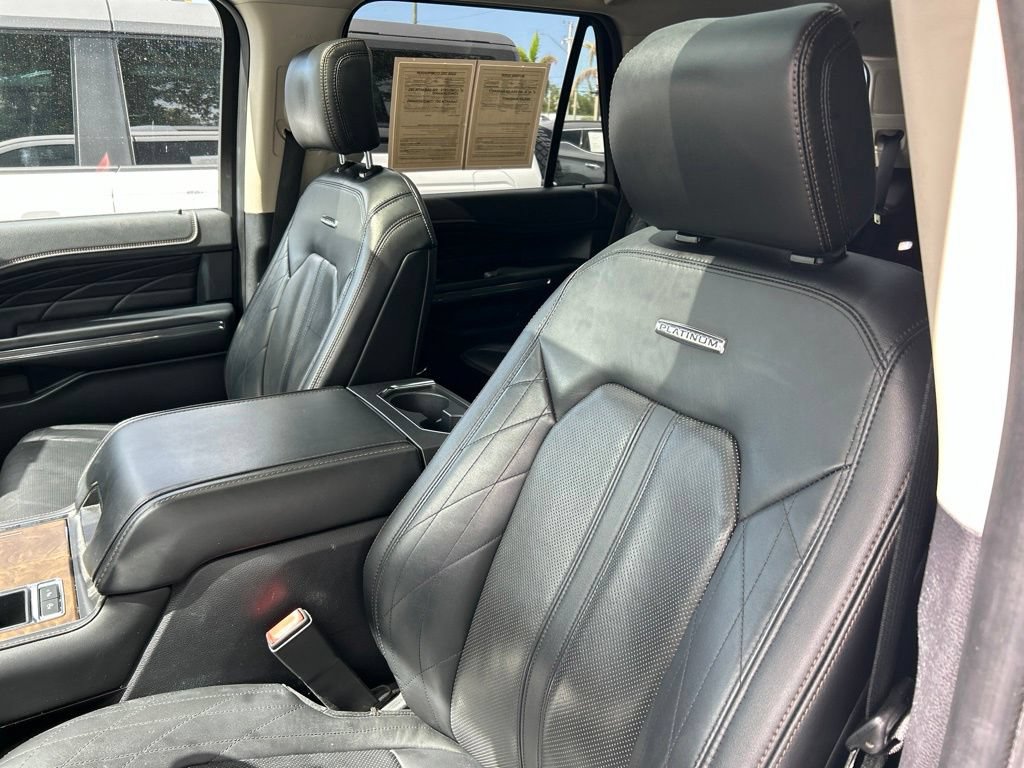 Used 2019 Ford Expedition Platinum RWD image 21