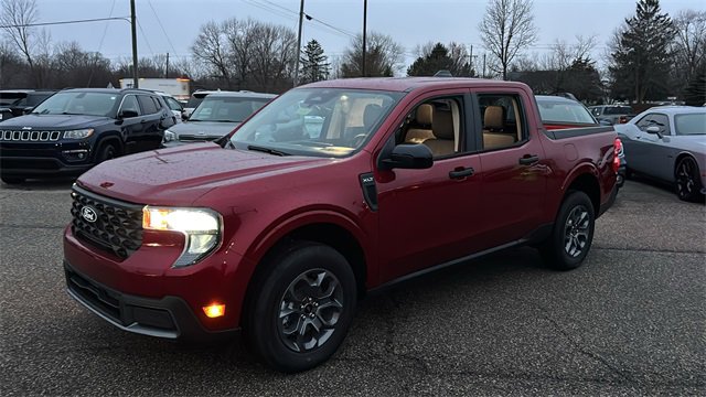New 2026 Ford Maverick XLT w/ XLT Luxury Package image 2
