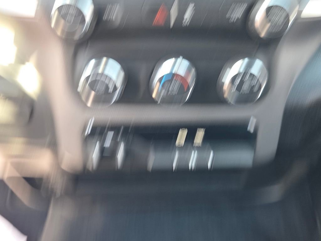 Used 2024 RAM 3500 Big Horn image 20