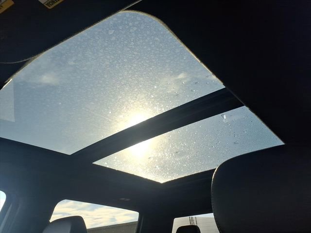 Certified 2022 Ford F350 Lariat w/ Lariat Ultimate Package image 18