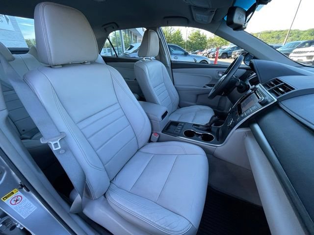 Used 2015 Toyota Camry XLE FWD image 27
