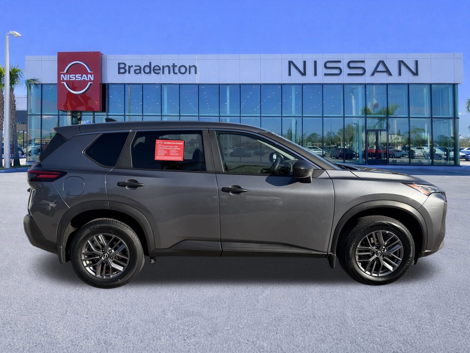 Certified 2023 Nissan Rogue S image 4