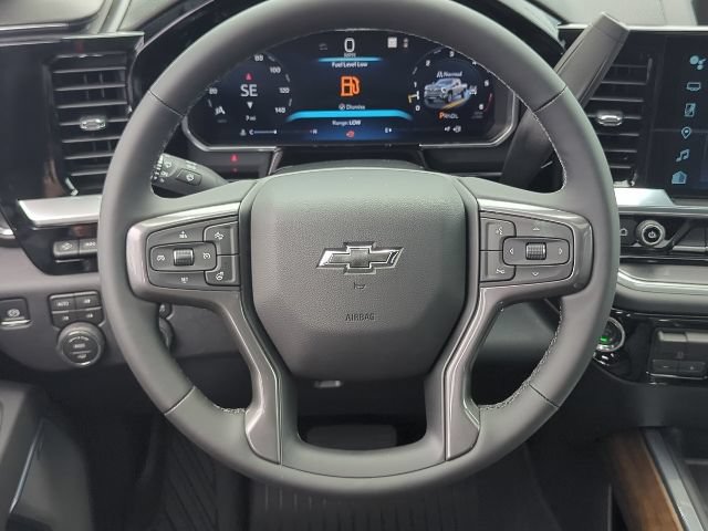 New 2026 Chevrolet Silverado 2500 High Country w/ Midnight Edition AWD/4WD image 8