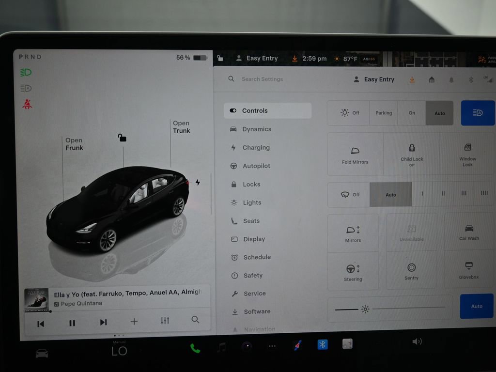 Used 2023 Tesla Model 3 Standard Range RWD image 13