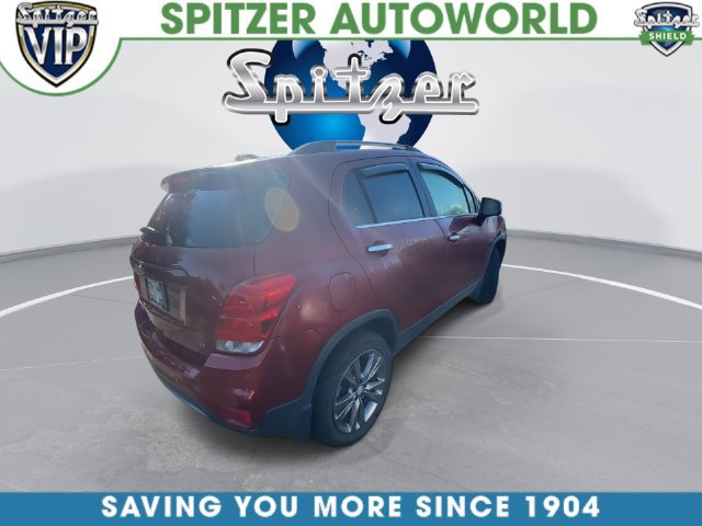 Used 2020 Chevrolet Trax LT w/ Sun & Sound Package AWD/4WD image 14