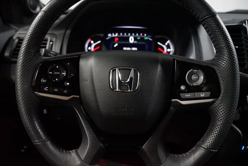 Used 2024 Honda Passport Black Edition image 12