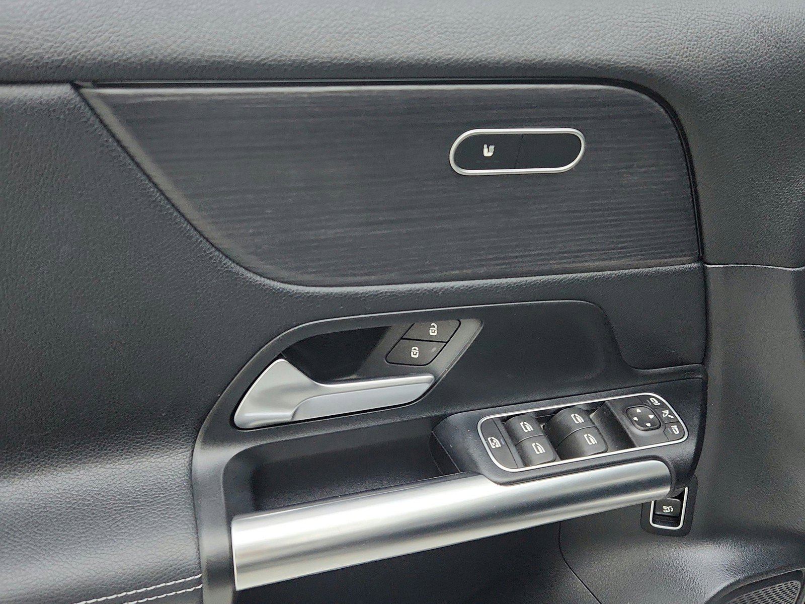 Certified 2022 Mercedes-Benz GLA 250 image 18