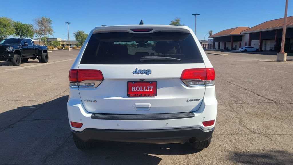 Used 2018 Jeep Grand Cherokee Laredo AWD/4WD image 8