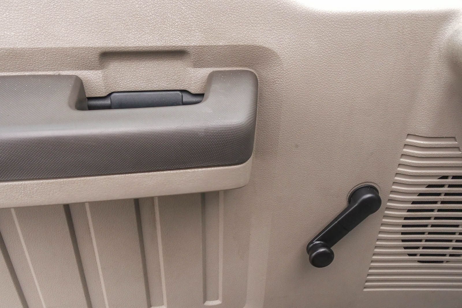 Used 2009 Ford F250 XL RWD image 30