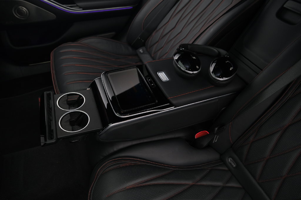 Used 2024 Mercedes-Benz S 63 AMG S image 19