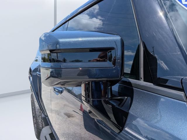 Certified 2025 GMC Hummer EV 2X AWD/4WD image 11
