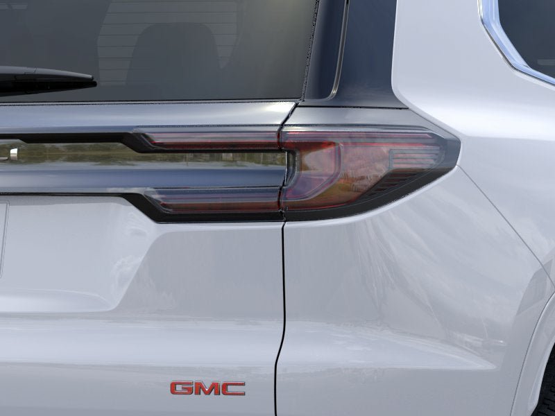 New 2027 GMC Acadia Denali w/ LPO, Floor Liner Package AWD/4WD image 11
