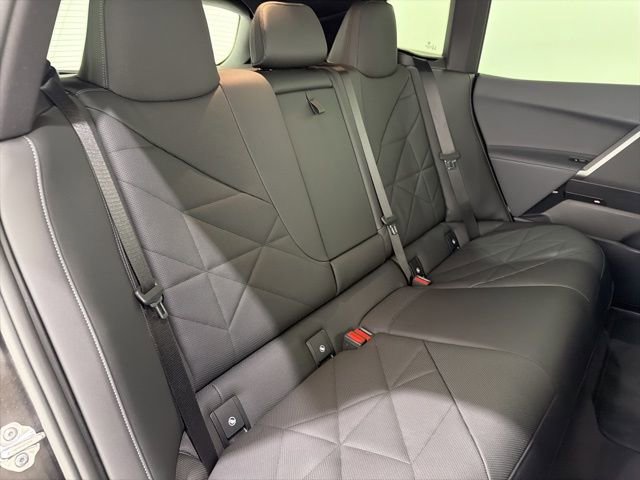 Used 2025 BMW iX xDrive50 w/ Premium Package image 22