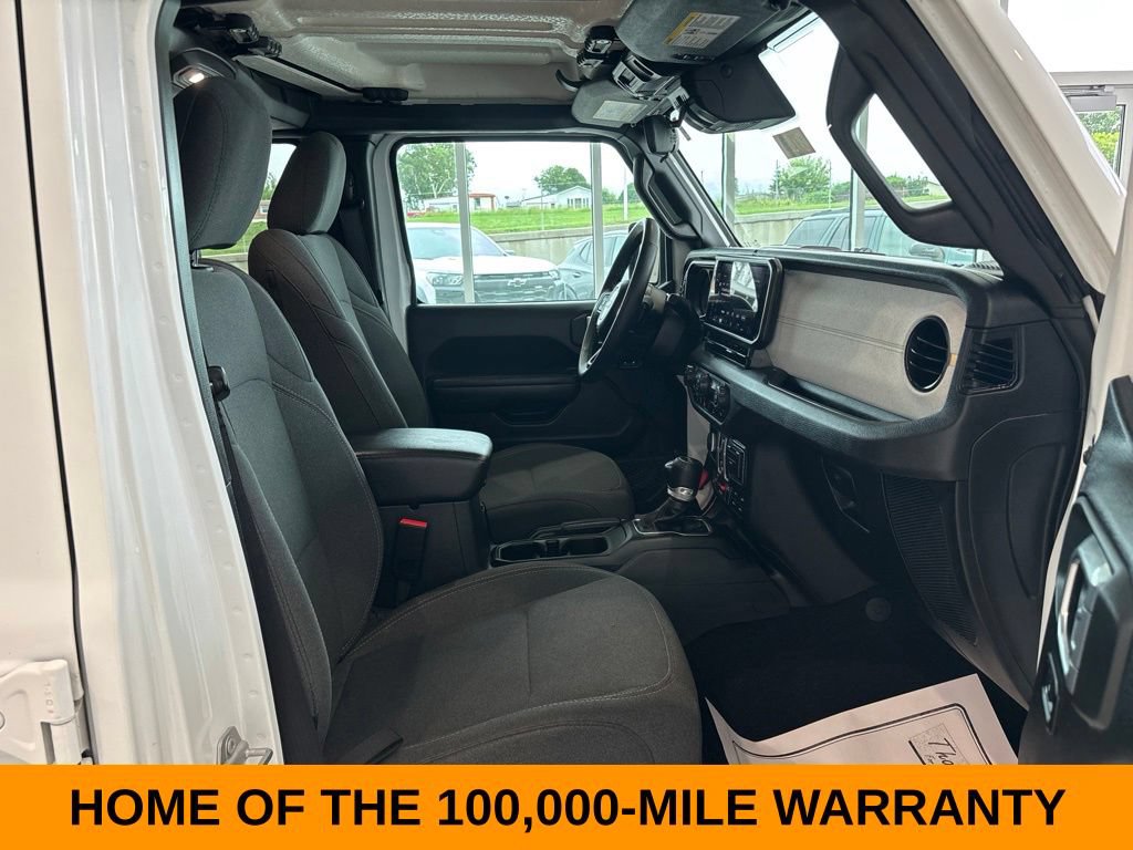 Used 2025 Jeep Wrangler Unlimited Sport AWD/4WD image 23