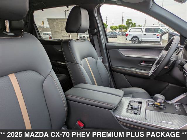 Certified 2025 MAZDA CX-70 Plug-In Hybrid w/ Premium Plus AWD/4WD image 14