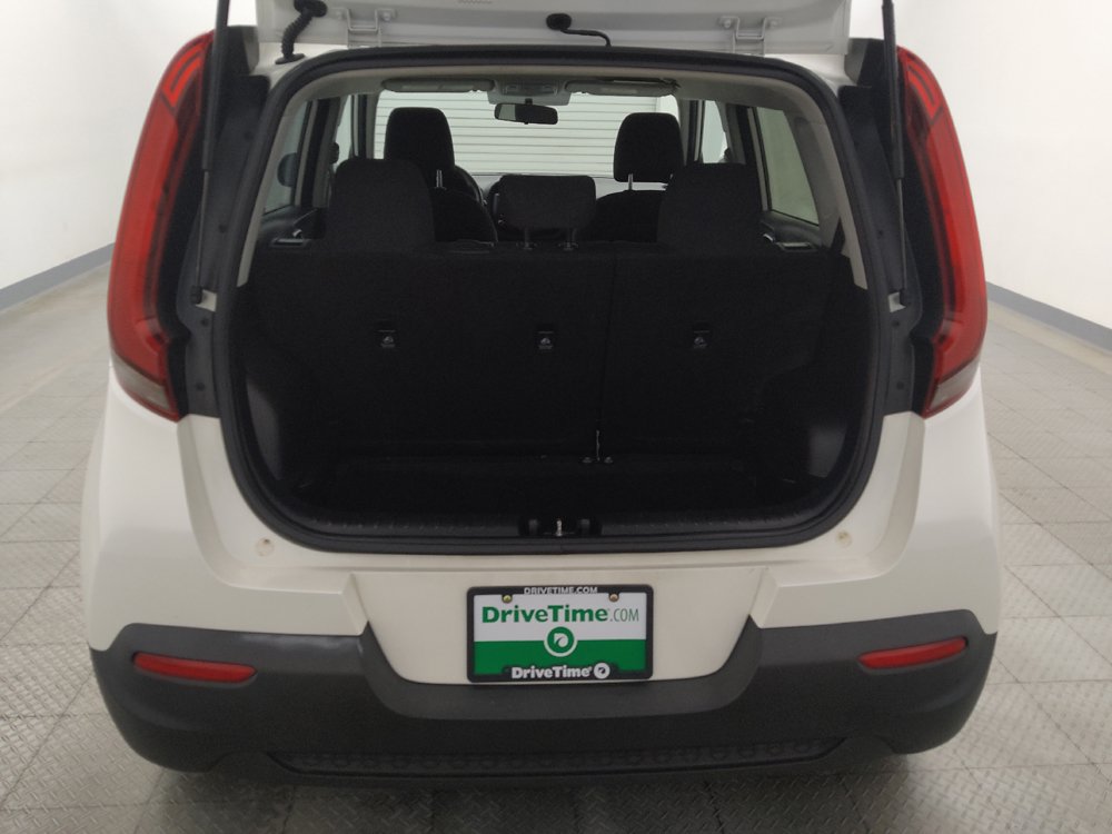 Used 2020 Kia Soul LX FWD image 29