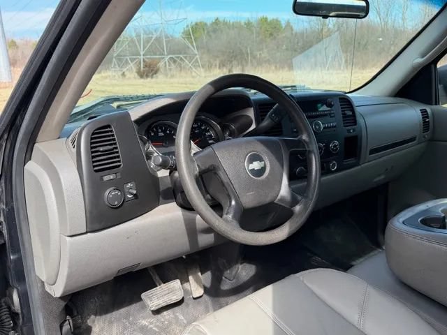 Used 2009 Chevrolet Silverado 2500 W/T RWD image 10