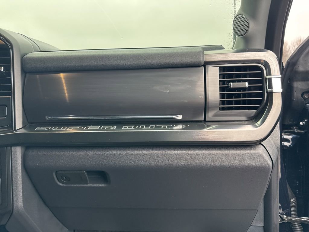 Used 2024 Ford F450 Lariat w/ FX4 Off-Road Package image 22