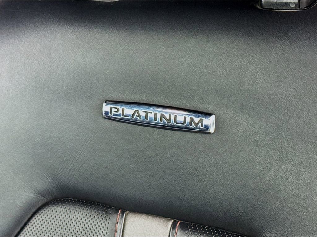 Used 2022 Ford F350 Platinum image 17