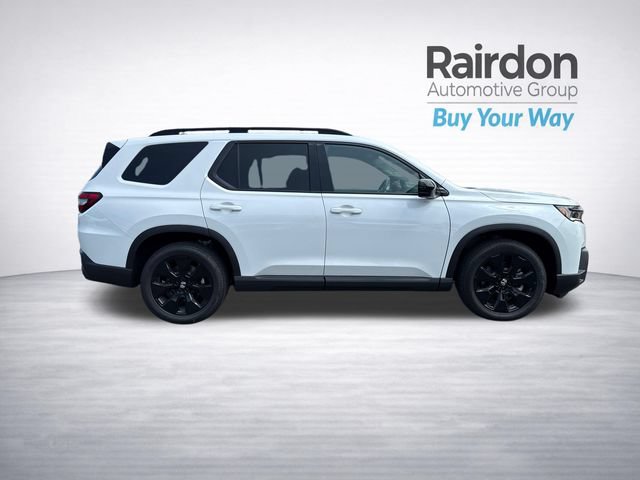 Certified 2026 Honda Pilot Black Edition image 8