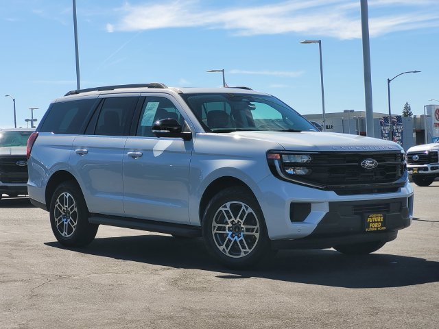 New 2026 Ford Expedition Active