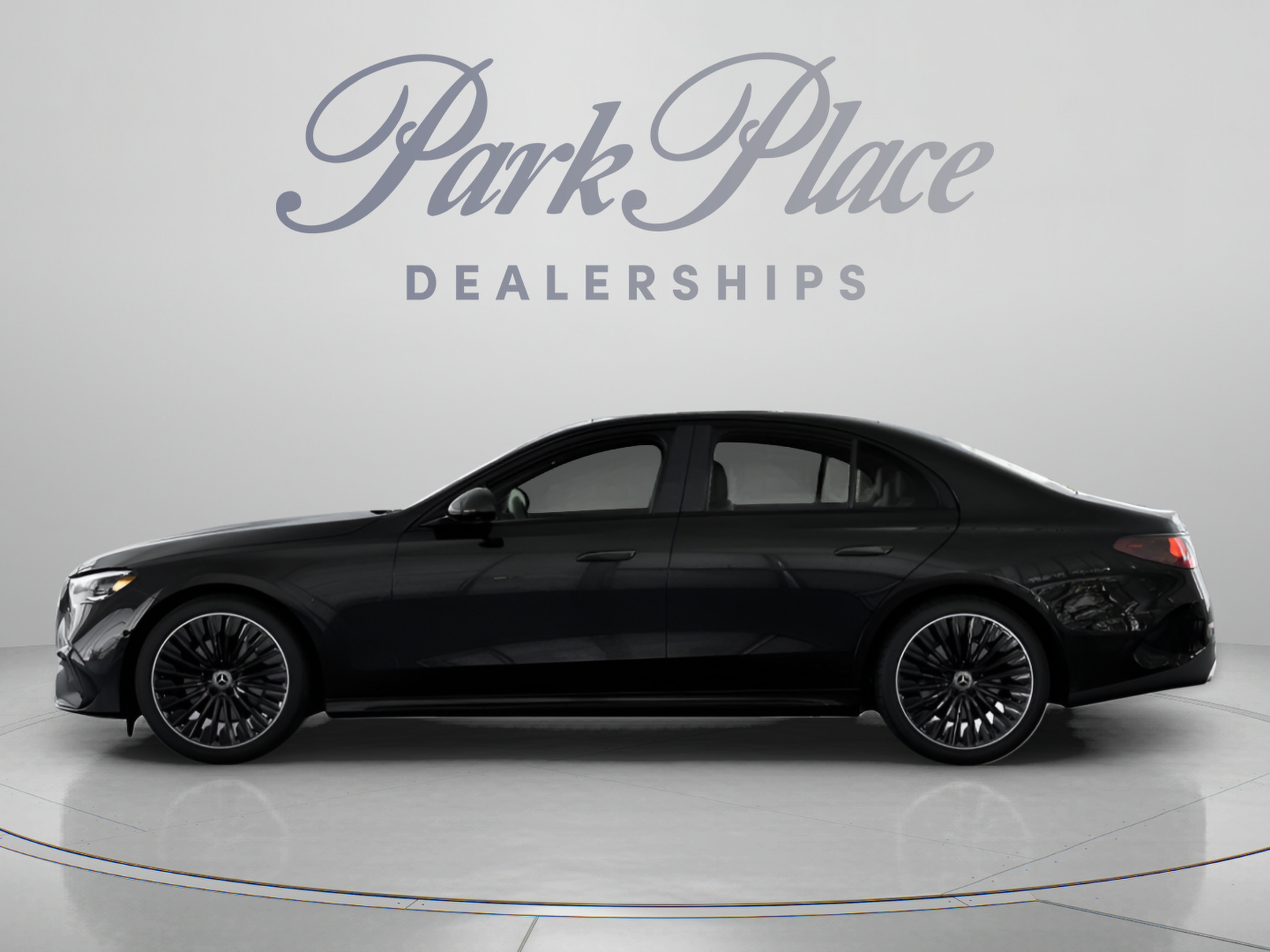 New 2027 Mercedes-Benz E 350 4MATIC Sedan image 6