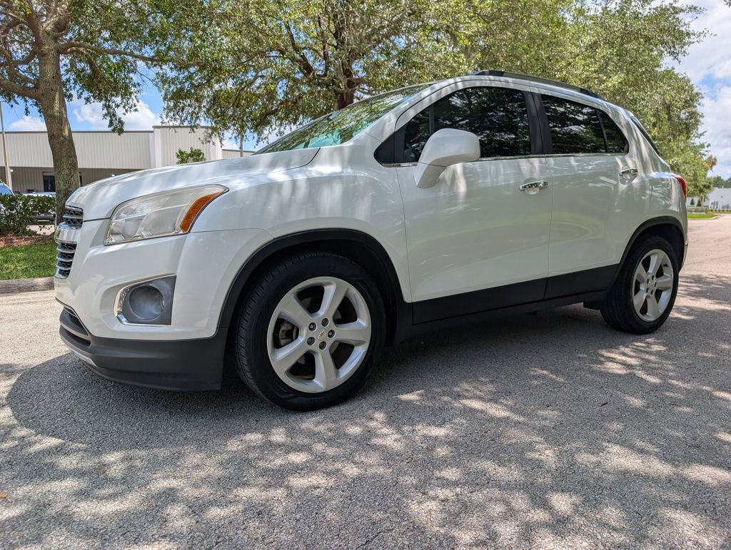 Used 2016 Chevrolet Trax LTZ FWD image 3