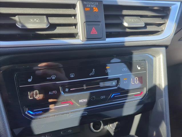 New 2026 Volkswagen Taos SE image 16