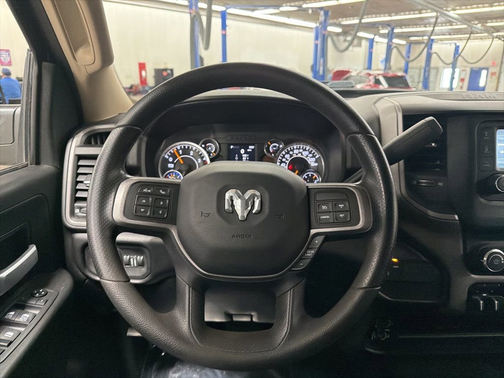 Used 2019 RAM 3500 Tradesman image 18