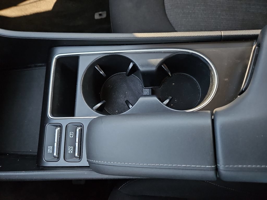 Used 2024 Hyundai Sonata SEL FWD image 25