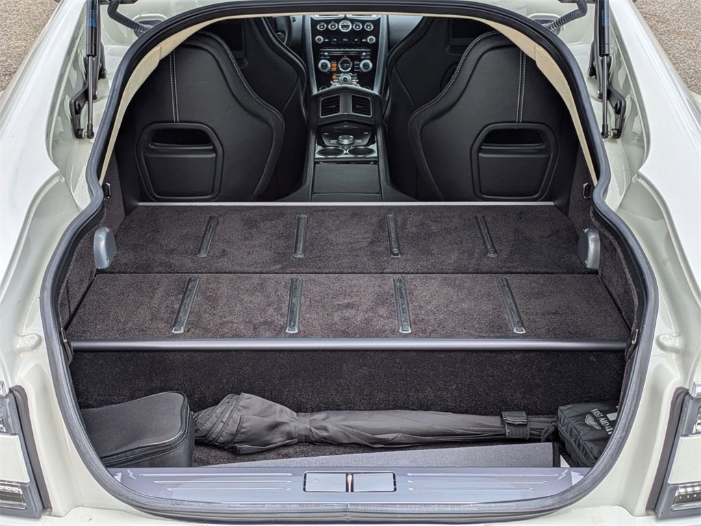 Used 2015 Aston Martin Rapide S image 30